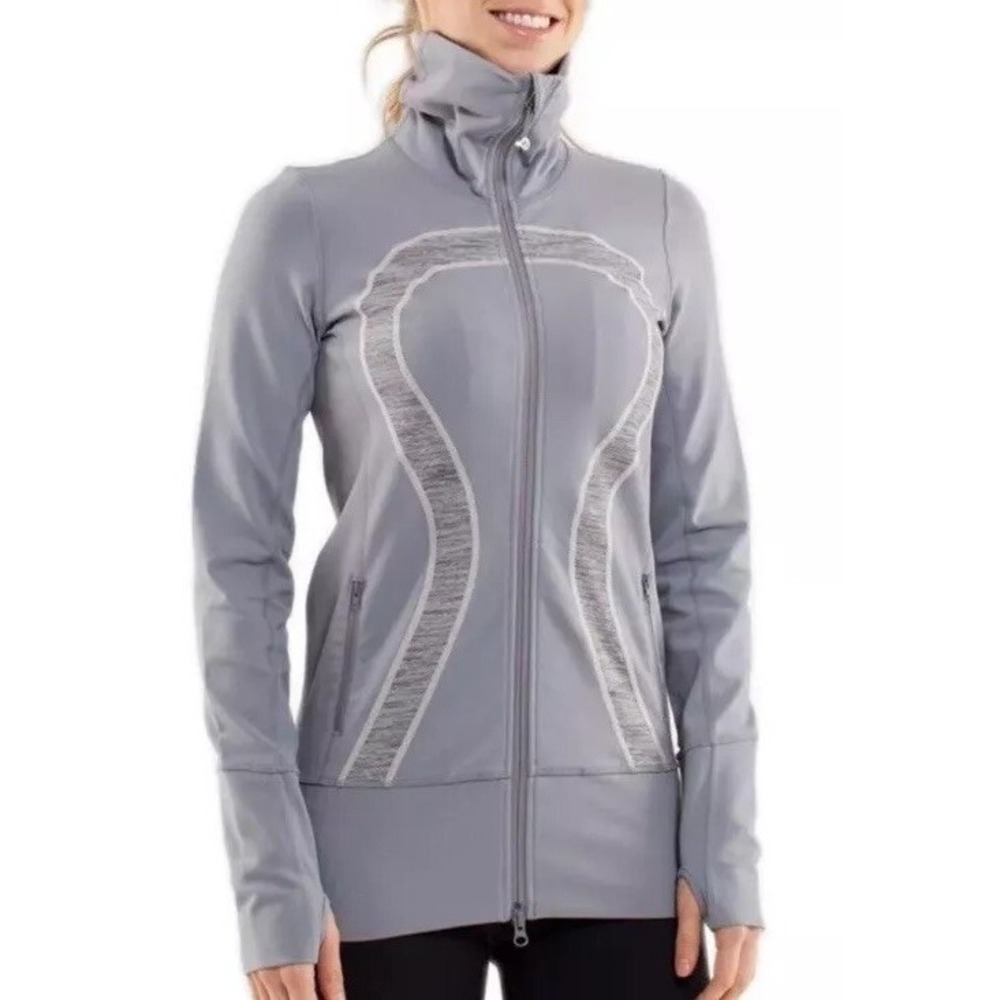 Women's Lululemon In Stride Jacket Fossil Active Stretch Large Logo Taupe Sz 8